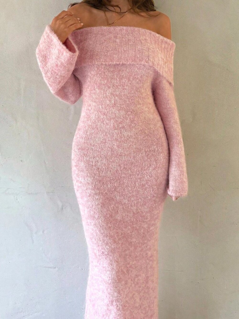 Pink Elegant Women's Rib-Knit Off Shouldered Long Sleeved Mermaid Maxi Dress
